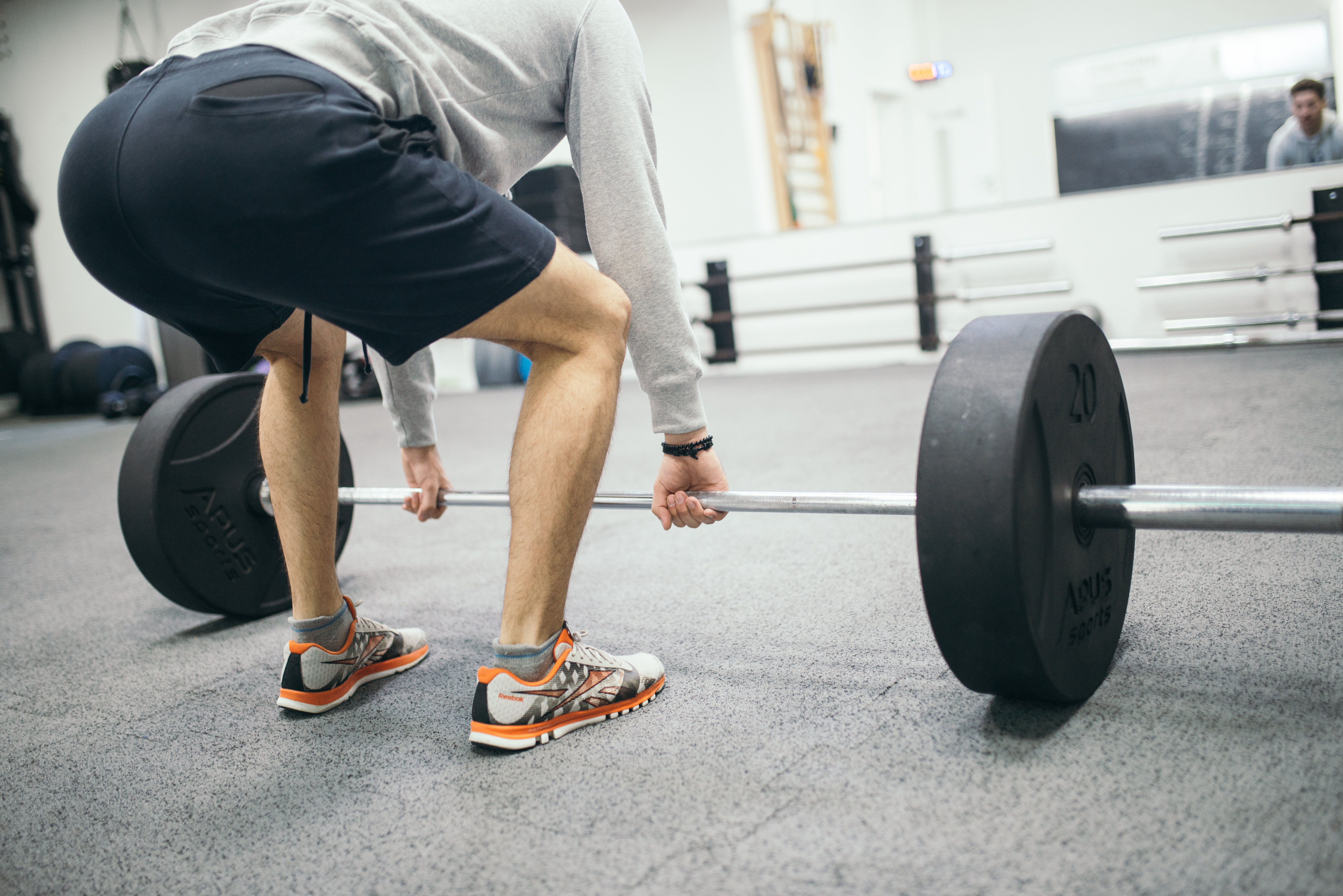 How to breathe correctly when lifting weights, rep by rep
