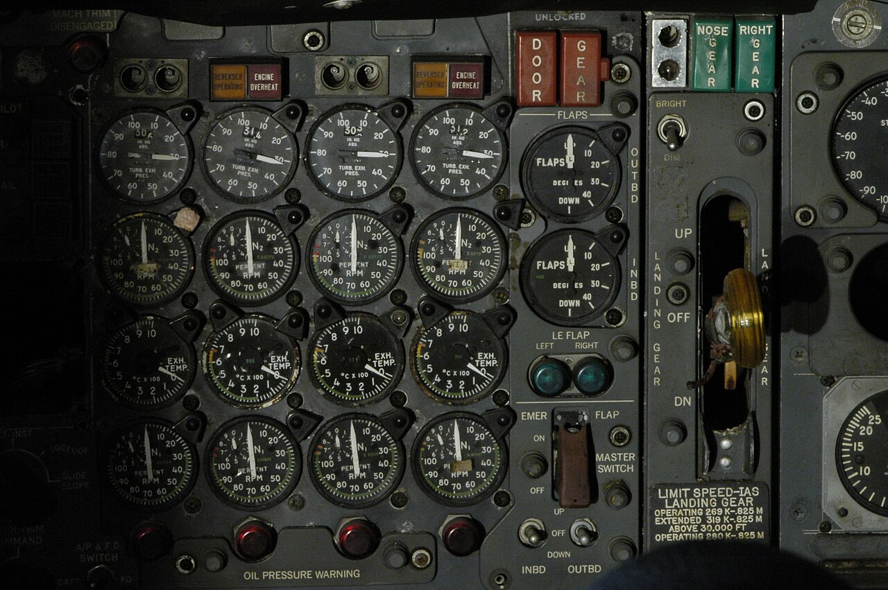 How do pilots land in fog they cannot see through?