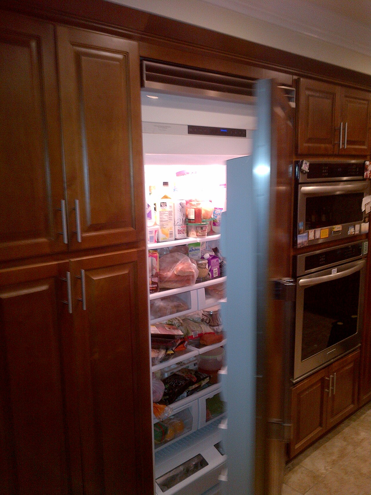 Why Does My Refrigerator Run Constantly and Never Stop? 6 Causes